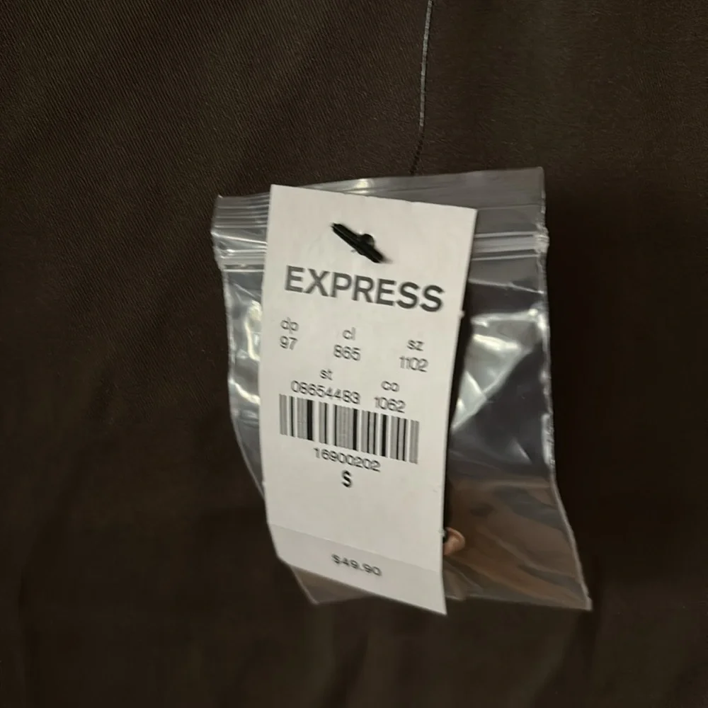 Express military green blouse - Picture 2 of 3